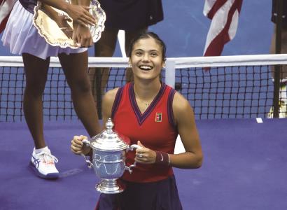 主教练哈维 主教练哈维